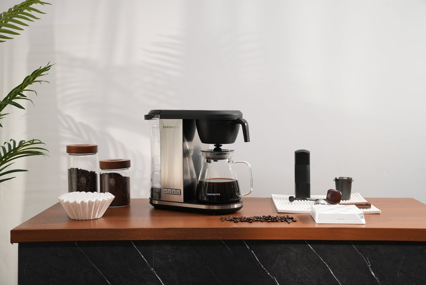 Bonavita Enthusiast 8-Cup Coffee Maker | SCA-Certified | One-Touch Precision Brewing | Glass Carafe